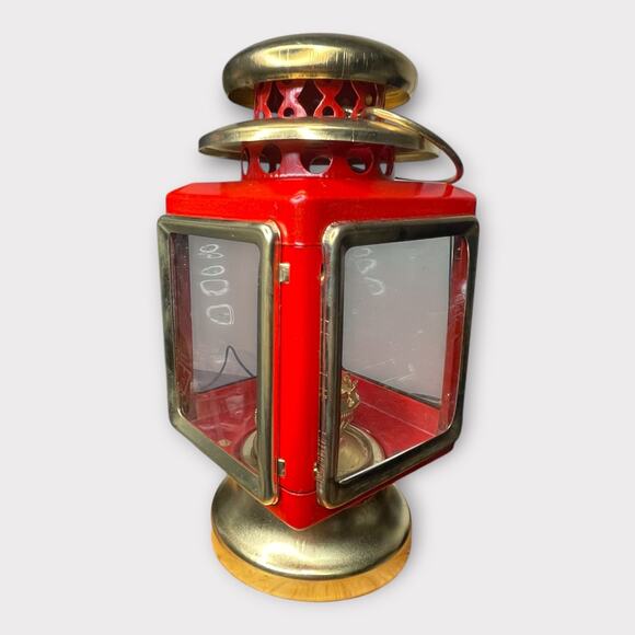 1979 Red & Brass Kerosene Lantern Indoor Outdoor NOS Holiday Christmas Décor - Picture 8 of 13